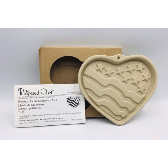 Vintage Pampered Chef Patriotic Heart Cookie Mold Final Edition 2934 Baking NEW - Picture 2 of 7